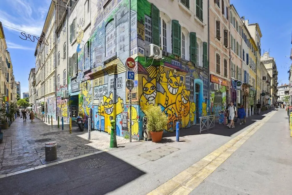 Charmant Logement Au Coeur Du Cours Julien Marseille France