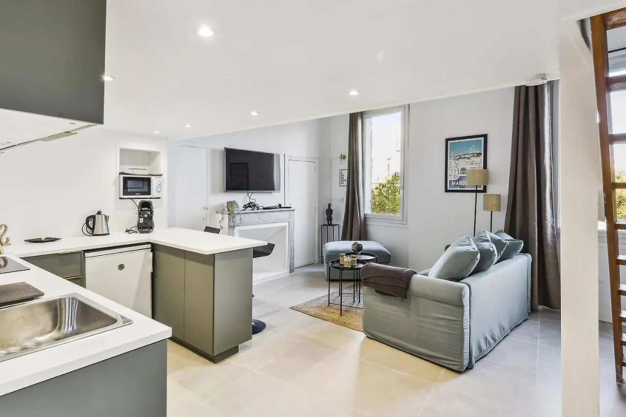 Charmant Logement Au Coeur Du Cours Julien Marseille